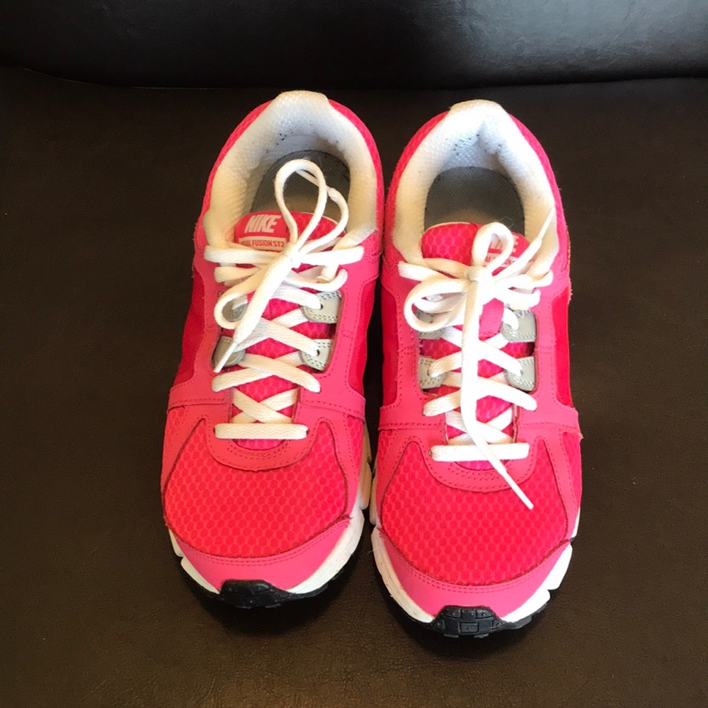 Nike pink dual fusion ST2 sneakers size 7Y - Picture 3 of 8